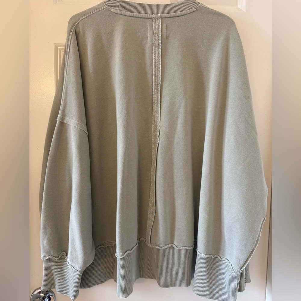American Eagle AE Big Hug Light Green Graphic Sweatshirt - Picture 2 of 6